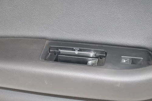1x Audi A6 4F Türverkleidung Verkleidung Tür hinten links Volterra Leder S-line  (145232)