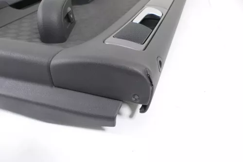 1x Audi A6 4B Türverkleidung Verkleidung Tür hinten links soul schwarz (145665)
