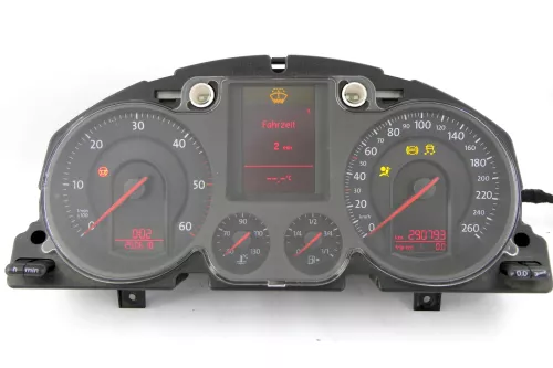 VW Passat 3C Tacho Tachometer 290.000km 3C0920871E Diesel TDI Kombiinstrument (145896)