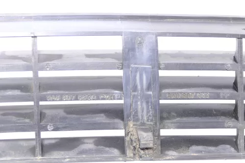 Audi 80 Gitter Stoßstange vorne Blende Abdeckung Kappe mitte mittig 8A0807683A (146336)