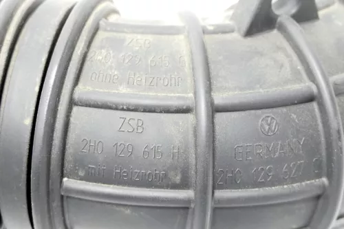 VW Amarok Ansaugschlauch Schlauch Rohr Luftschlauch Ansaugung CNEA (146391)