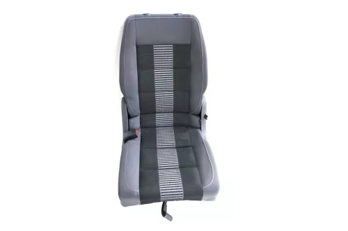 VW Touran Sitz hinten links (hintern Fahrersitz) Rücksitz Isofix United (147039)