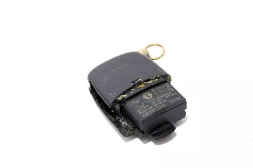 Audi A4 B4 A8 Schlüssel Funkschlüssel Funk Sendeeinheit 4D0837231A (147542)