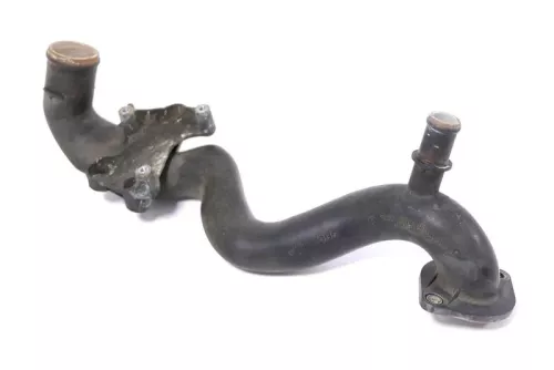 VW Golf 4 Kühlmittelrohr Rohr Schlauch 1,6 APF AVU Rücklauf 06A122481