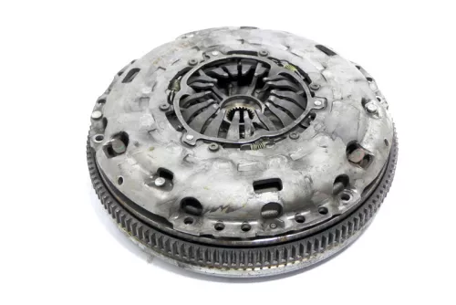 VW Golf 7 5G Zweimassenschwungrad Kupplung 2,0 TDI CRLB 04L105266C (148058)
