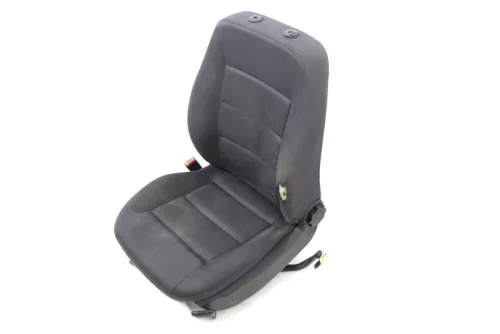 Audi A4 B5 Sitz Fahrersitz vorne links höhenverstellbar  (148294)