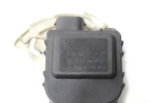 Passat 3B 3BG A4 Stellmotor Umluft Umluftbetrieb 8D1820511E Klimaanlage (148332)