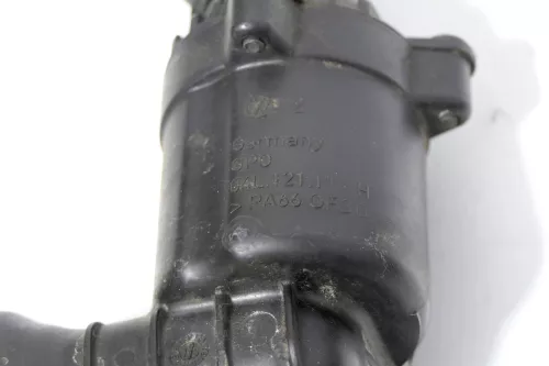VW Polo Golf Octavia Thermostat Gehäuse Schlauch 04L121111H (148463)