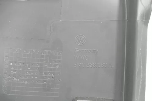 VW Golf Plus 5M 1x Türverkleidung Verkleidung Tür vorne rechts schwarz  (148488)