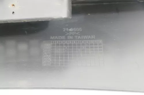 VW Golf 4 NUR Spoiler Lippe unten Stoßstange Frontstoßstange vorne GTI-Optik (148492)