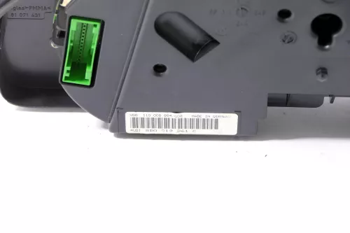 Audi A4 B5 Tacho Tachometer Kombiinstrument 349000km 8D0919861C Benziner 1,8 ADR (148609)