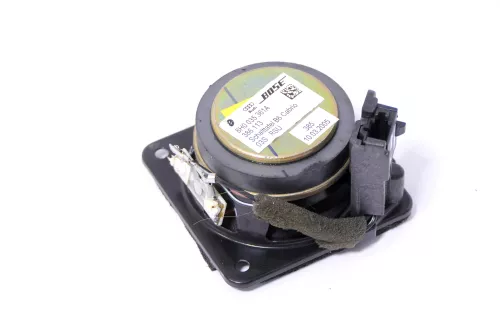 Audi A4 8H 8E B6 B7 Cabrio Box Lautsprecher 8H0035361A Bose vorne Armaturenbrett (148654)