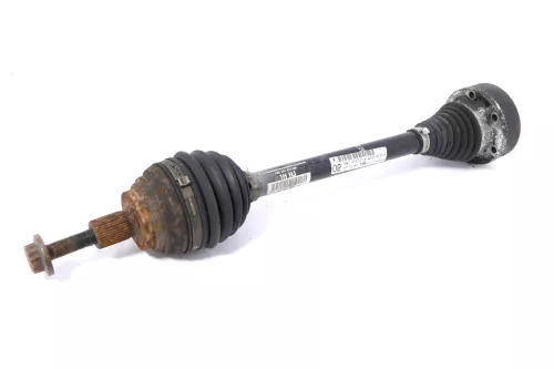VW Touran Antriebswelle Gelenkwelle links 1K0407271HH   CAVD 1,8 (148733)