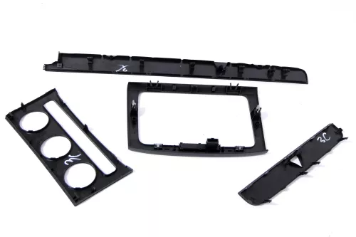 VW Passat 3C Mittelkonsole Verkleidung um Radio Abdeckung Dekor titan silber 45T (148748)