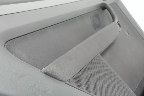 VW Touran 1x Türverkleidung Verkleidung Tür hinten links anthrazit Lautsprecher (148783)