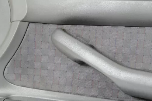 1x Audi A6 4B Türverkleidung Verkleidung Tür vorne rechts - schwarz soul (148799)