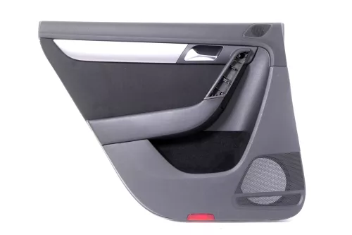 1x Passat 3C B7 Kombi Türverkleidung Verkleidung Tür hinten links schwarz (148813)