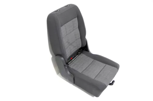 Touran Sitz hinten rechts (hinterm Beifahrersitz) Rücksitz hinten Isofix United (149045)