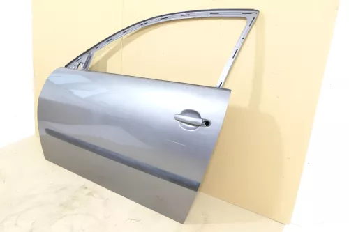 Seat Ibiza 6L Tür Fahrertür 2/3-Türer vorne links silber grau LS7U ohne Anbautei (149130)