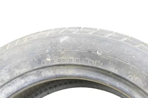 1x VW Golf Passat Reifen 205/55 R16 91W Sommerreifen 7-8mm NUR REIFEN Dunlop (149157)