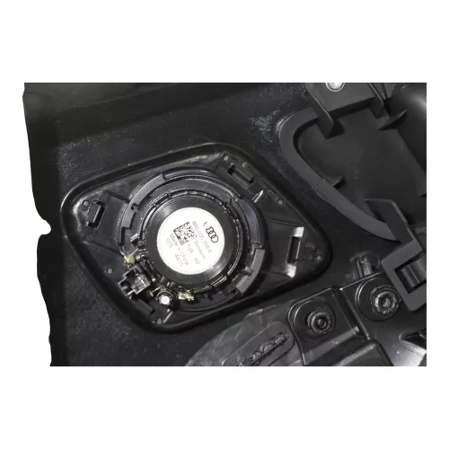 A5 8T Türverkleidung hinten links Leder Milano Soul ORIGINAL aus NEUFAHRZEUG  (149535)