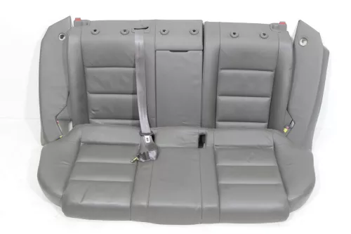 Audi A4 B6 B7 8E Avant Sitz Rückbank Rücksitzbank hinten Leder grau Armlehne Ski (150038)