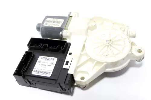 VW Golf 5 ektrischer Fensterheber Motor vorne rechts 1K4837402T  4/5-Türer 1K095