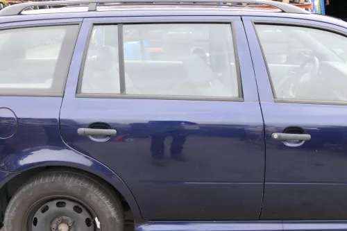 Skoda Octavia 1U5 Combi Kombi Variant Tür hinten rechts blau LF5U Tiefseeblau