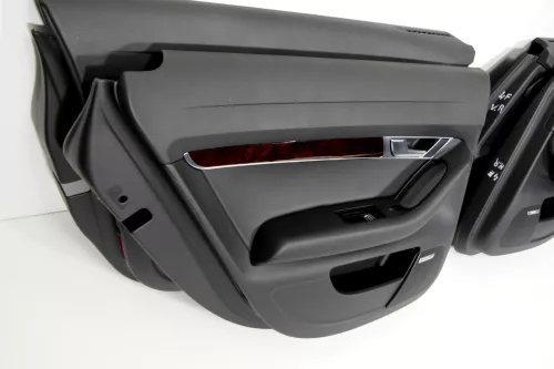 4x Audi A6 4F Türverkleidung Verkleidung Tür vorne hinten Leder S-line  (150777)