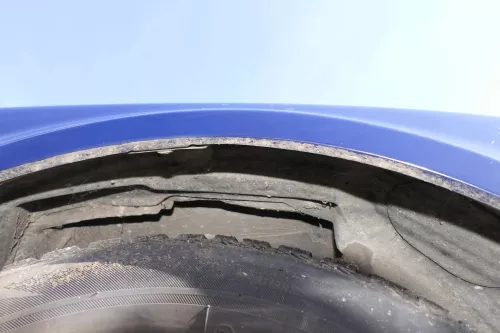 VW Passat 3BG Kotflügel vorne rechts blau LA5E uni (Blinkerloch) (150891)