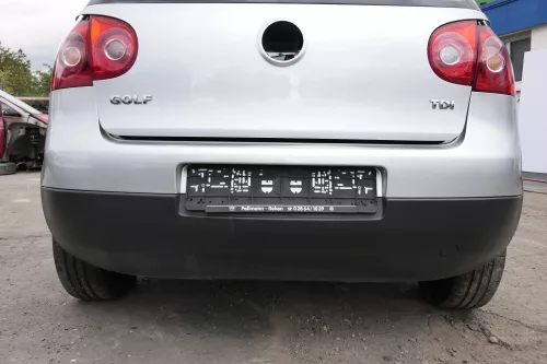 VW Golf 5 1K Limousine Stoßstange hinten Heckstoßstange silber grau LA7W silb