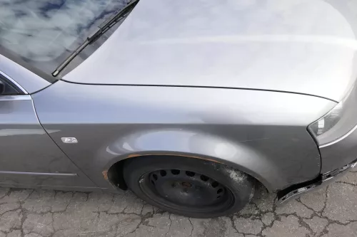 Audi A4 8E B6 Kotflügel vorne rechts grau LY7Q (151533)