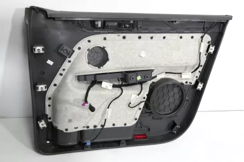 VW Golf 5 Plus 5M Türverkleidung Verkleidung Tür vorne links 5M1868109 (151653)