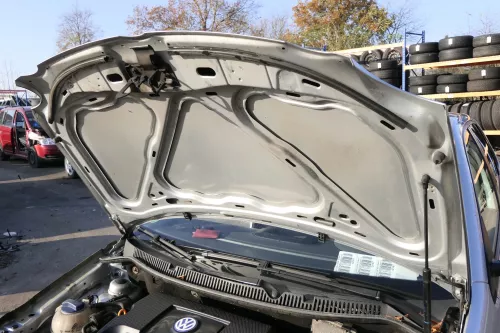 VW Polo 9N Motorhaube Klappe vorne silber grau LA7W reflexsilber bisca.Bj.2004 Ä (151890)
