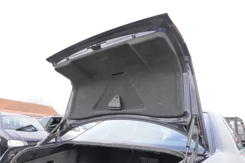 Audi A8 4D Abdeckung Verkleidung Kofferraum hinten Heckklappe Deckel (152169)