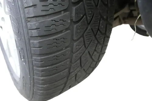 Audi A4 8E A6 4B Alufelgen 225/55 R16 99H Winterreifen Reifen Felgen 4-7mm Autec (152174)