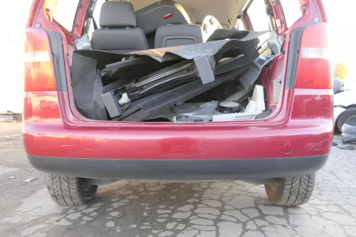 VW Touran 1T Stoßstange hinten Heckstoßstange Stoßfänger rot braun LA3W red spic (152446)