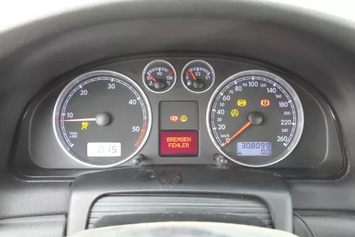 VW Passat 3BG Tacho Tachometer Kombiinstrument 308.000km 3B0920825A Diesel TDI (152584)