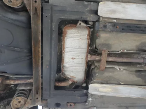 Audi A6 4B Auspuff Mittelschalldämpfer hinten 2,5 TDI 4B0253409BP (152899)