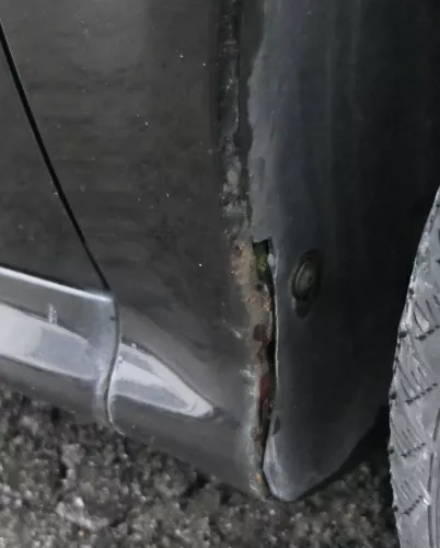 Skoda Octavia 1U Kotflügel vorne rechts schwarz LF9R black magic auch Kombi  (153291)