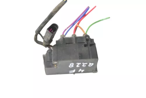 Audi A6 4F Magnetventil Ventileinheit Luftfahrwerk 4F0616013 Allroad