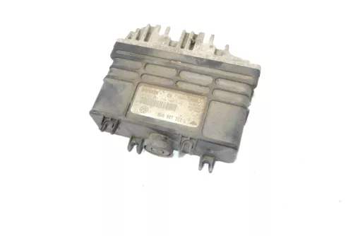 VW Passat 3A Motorsteuergerät Steuergerät 8A0907311L 8A0997311LX 1,8 ABS Motor (155404)