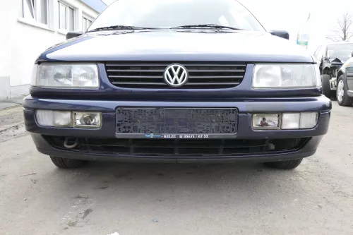 VW Passat 3A 35i Stoßstange vorne Frontstoßstange mit Pralldämpfe vorn blau LN5Y (155408)