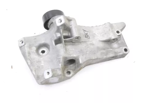 VW Polo 9N Ibiza Halter Konsole Lichtmaschine Träger 1,4 036145163F Aggregateträ (155449)