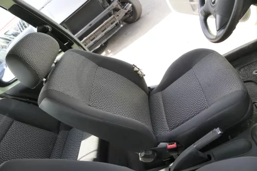 Seat Arosa VW Lupo Sitz vorn links Fahrersitz Höhenverstellung höhenverstellbar (155548)