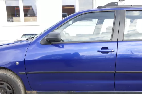 VW Polo Variant Kombi 6Kv oder Caddy 9Kv Tür vorne links blau LS5N (155557)