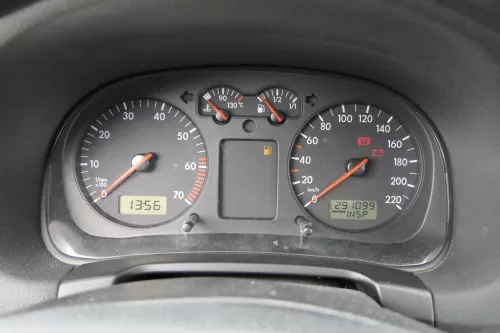 VW Golf 4 Tacho Tachometer Kombiinstrument 291.000km 1J0919860 1,4 16V 75PS 55kw (155940)