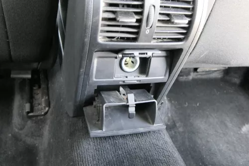 VW Passat 3C Mittelarmlehne Armlehne Fach original komplett zum nachrüsten 15625 (156258)
