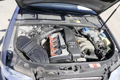 Audi A6 4B A4 8E B6 Motor ALT 2,0 96kw 131PS - ca. 152.000km - ohne Anbauteile (156359)