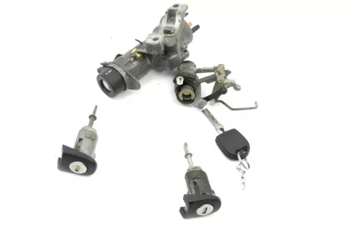 VW Golf 4 Lim Schloßsystem 2x Türschloß 1x Schlüssel Schloß Zündschloß Hecksch M (156388)